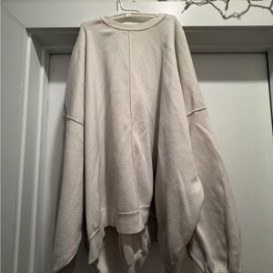 FREE PEOPLECozy Oversized Cream Crewneck Sweatshirt